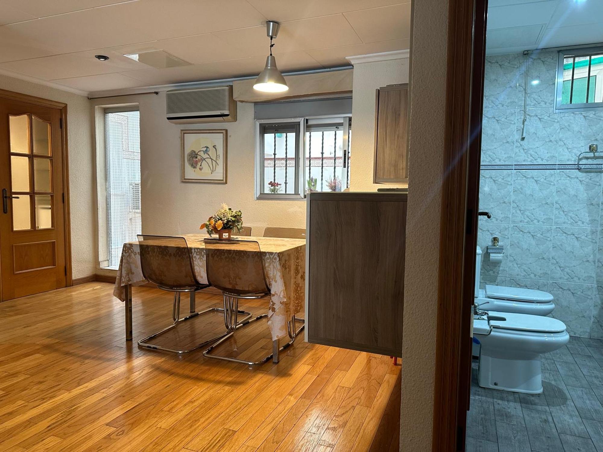 Apartament La Casa De Lili Acerca De Palacio De Musica *